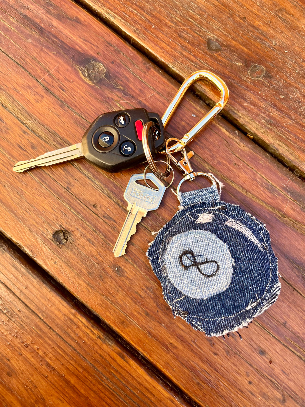 Keychain MAGIC 8 BALL