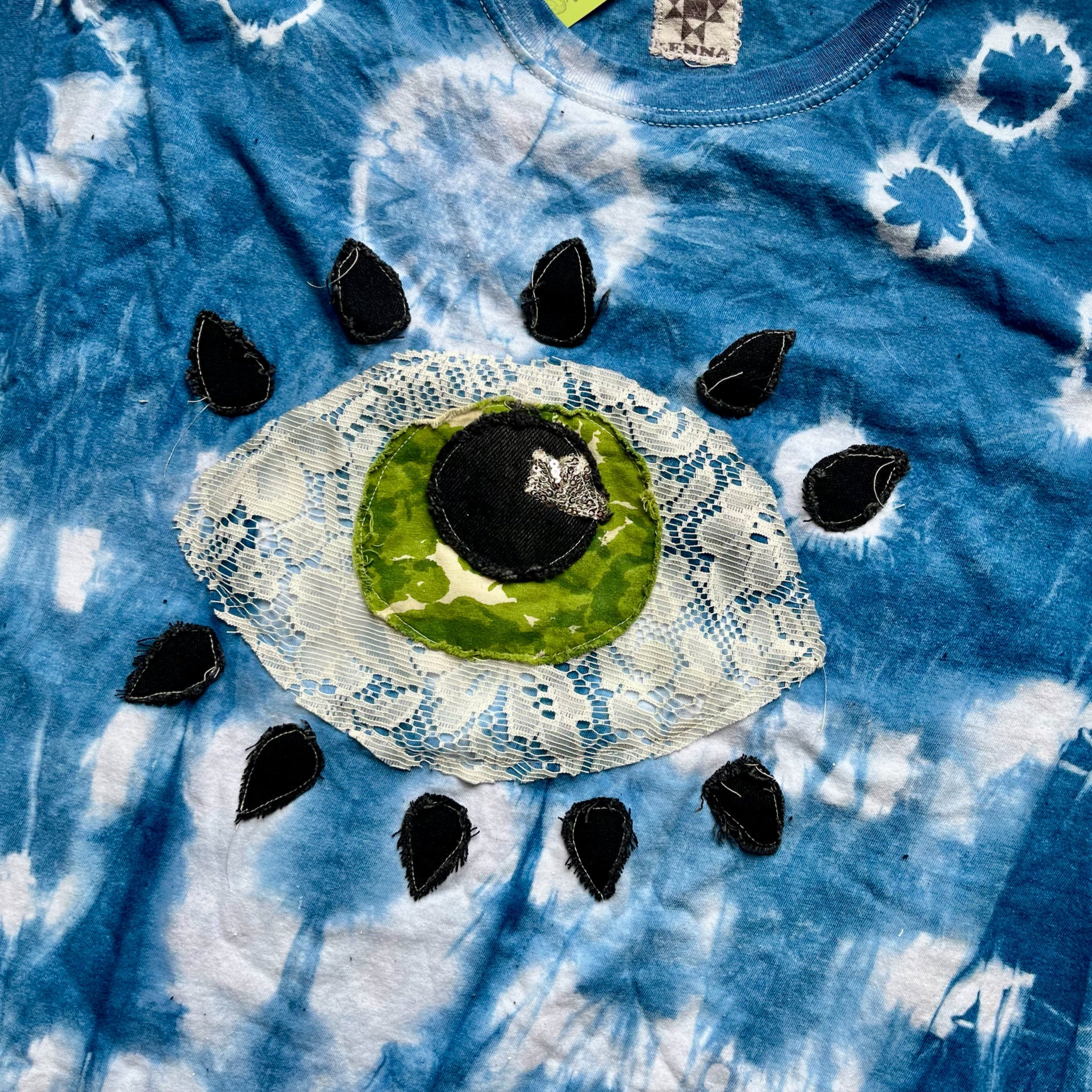 Eye See You Tee